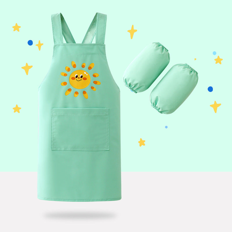 男の子女の子のカバーの絵の服の防水の長袖の台所は服幼稚園エプロン