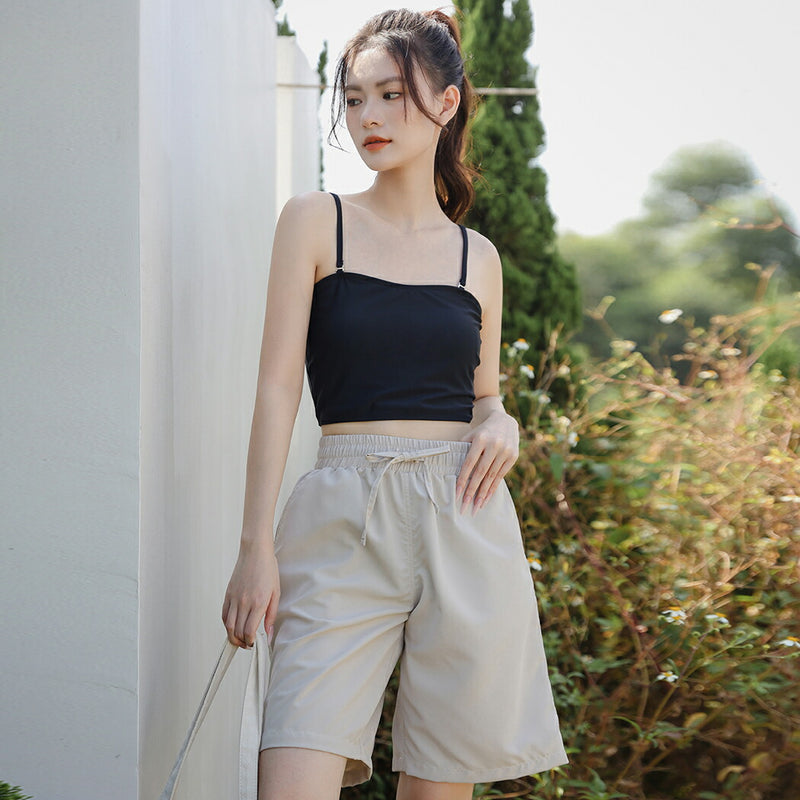 【タンキニ水着4点セット】レディース 体型カバー 長袖シャツ ラッシュガード セパレート ビキニ 大きいサイズ 20/30/40/50代 ミセス ハーフパンツ ビスチェ風 黒 無地 小胸 盛れる 二の腕/お腹/太もも/お尻 露出控えめ 女子 ママ ぽっちゃり お洒落 UVカット率99% UPF50+